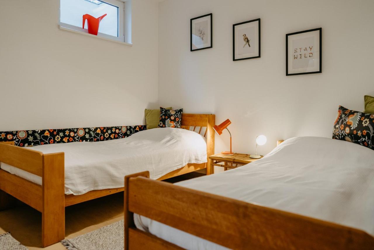 Haus Luna - Privatzimmer Im Sonnigen Suedburgenland Hackerberg Luaran gambar