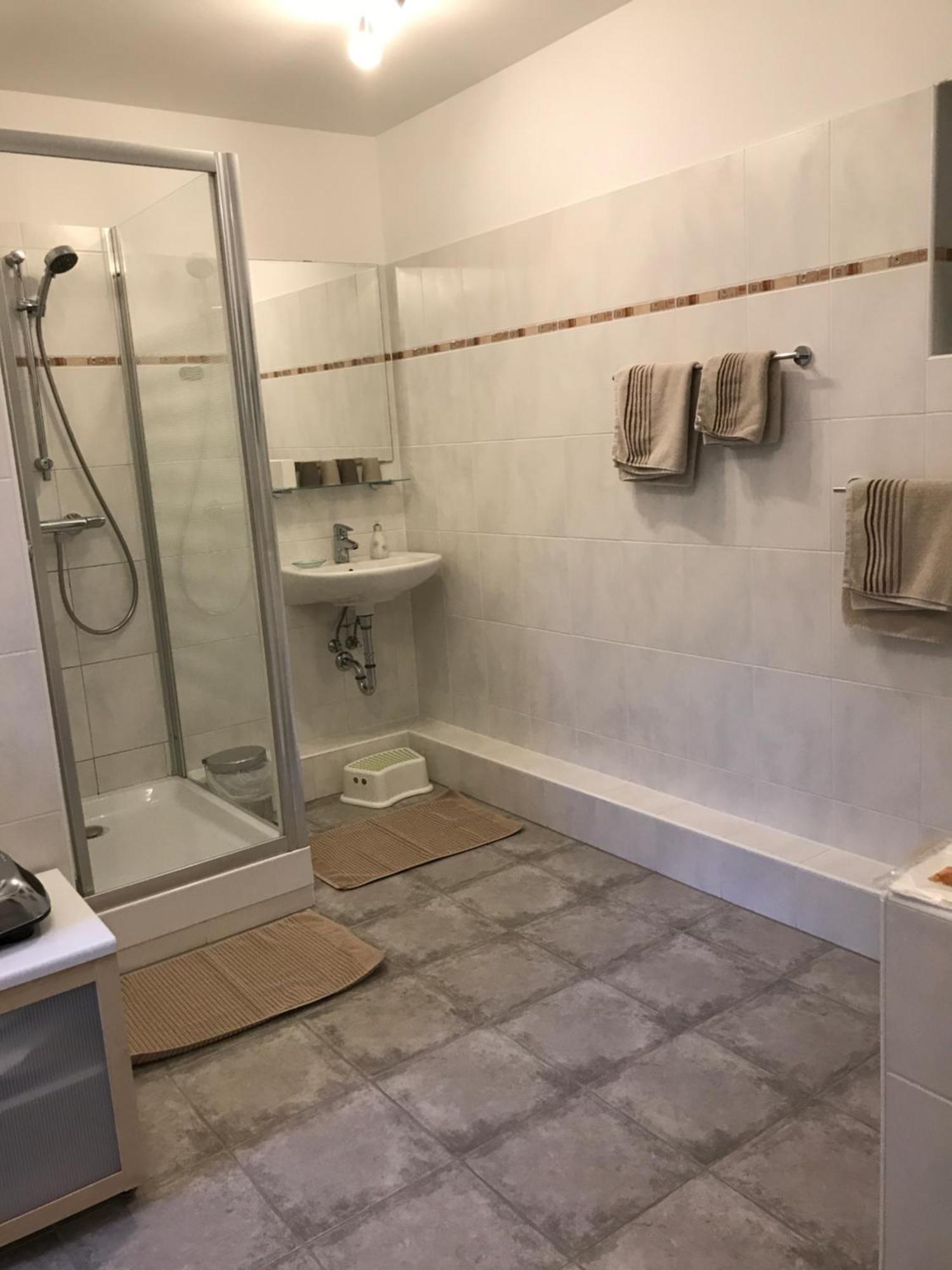 Haus Luna - Privatzimmer Im Sonnigen Suedburgenland Hackerberg Luaran gambar